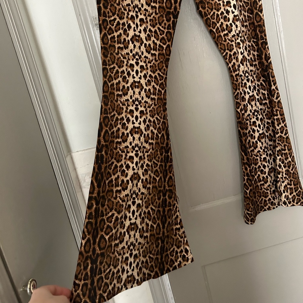 cheetah flare pants!!